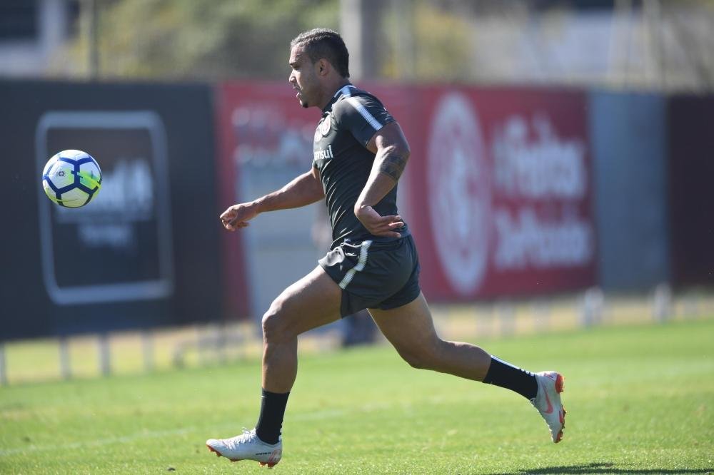 Pottker projeta jogo t&aacute;tico contra o Cruzeiro