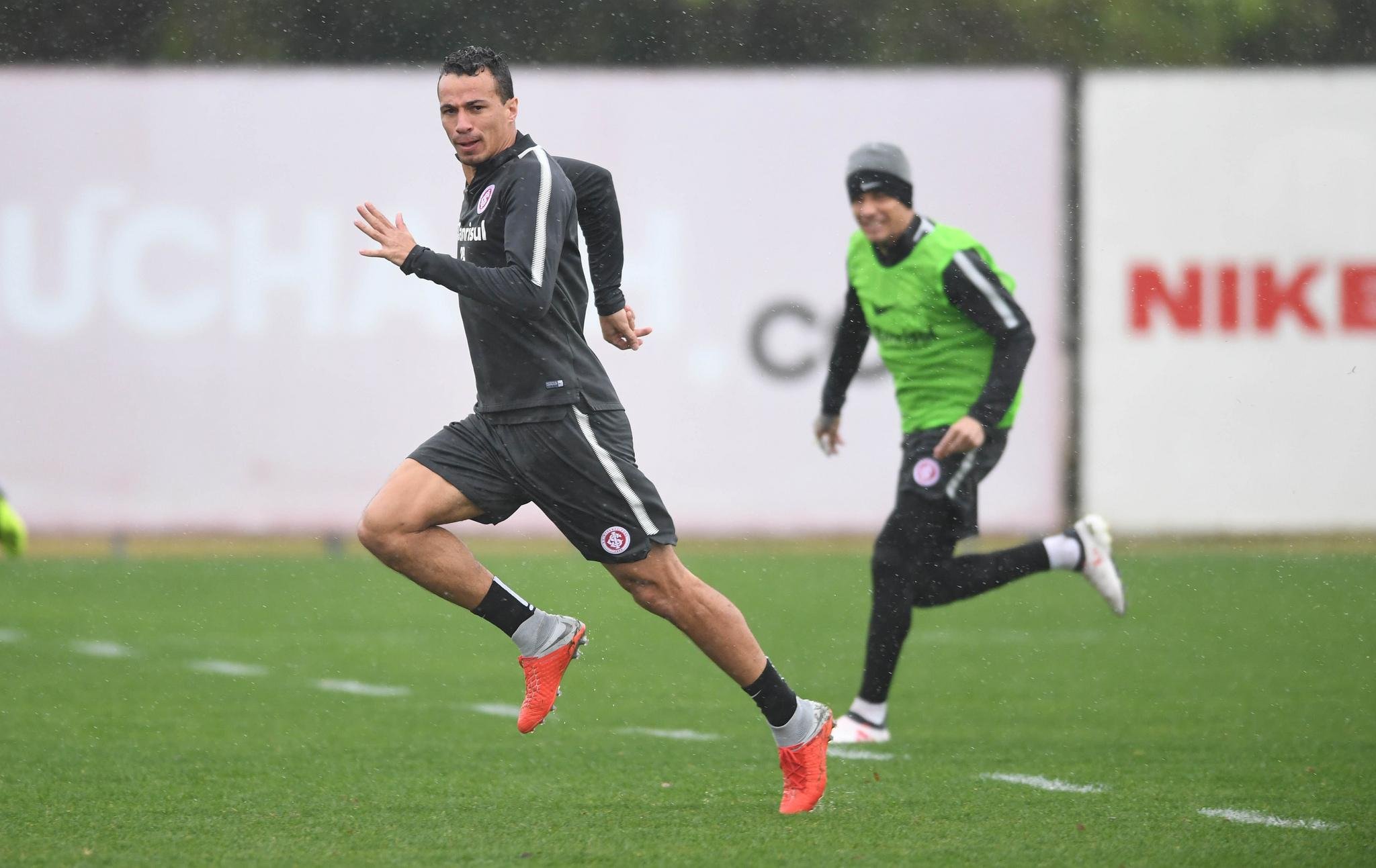 Dami&atilde;o pode retornar ao time no confronto de hoje