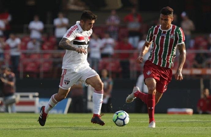 Ap&oacute;s expuls&atilde;o e gol contra, S&atilde;o Paulo empata com o Fluminense no Morumbi