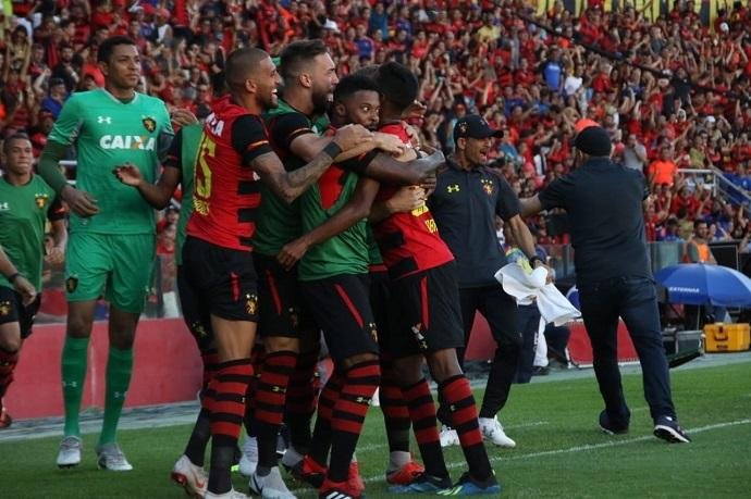 Na luta contra o rebaixamento, Sport vence o Paran&aacute; e quebra jejum de 11 jogos