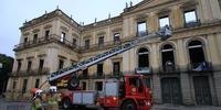 Incêndio consumiu o prédio que foi sede da família real no Brasil