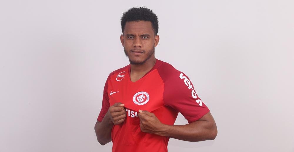 Rithely foi regularizado no BID como jogador do Inter