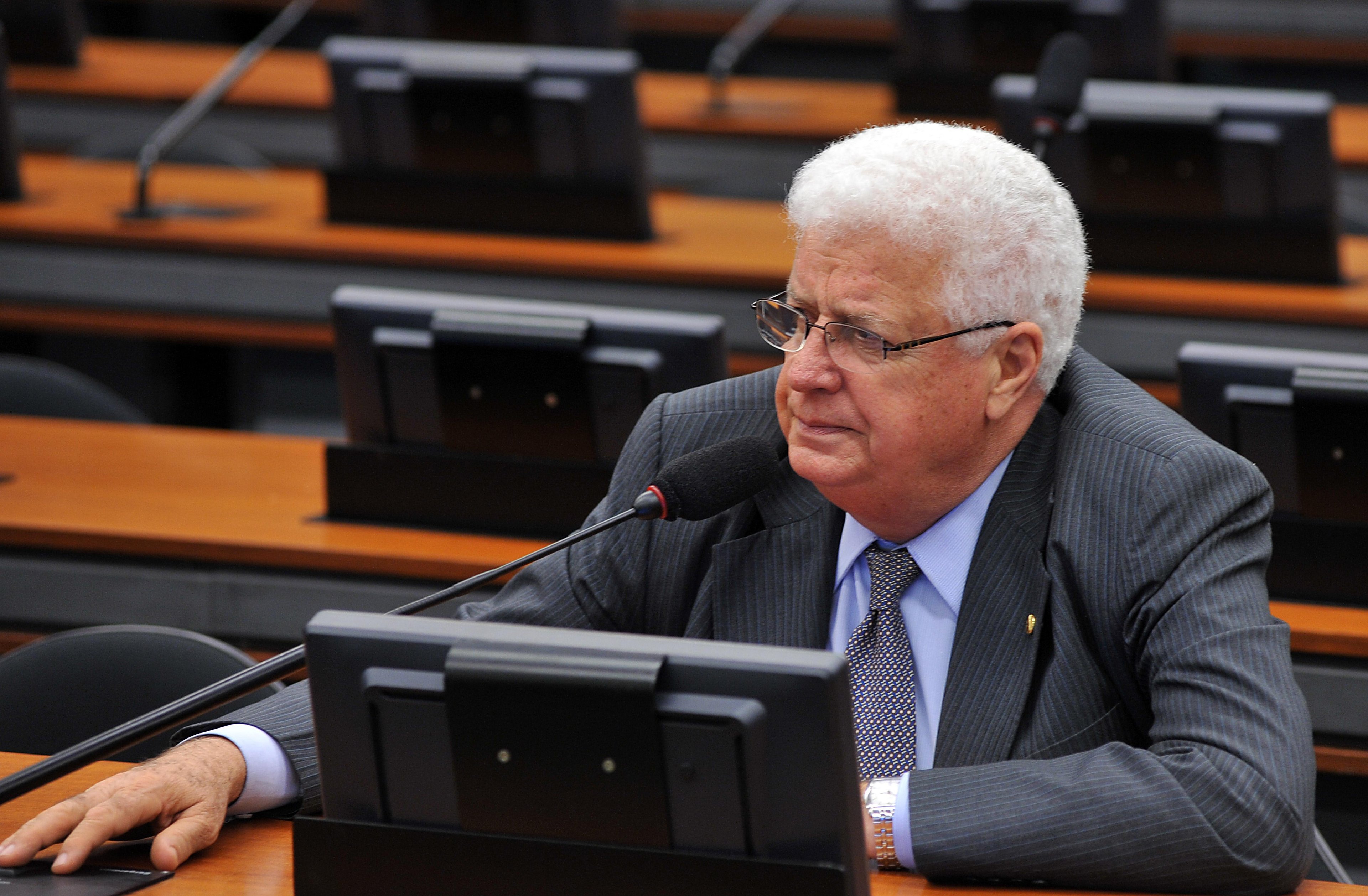 Mauro Lopes argumentou que a&ccedil;&atilde;o contra o deputado &eacute; de mandato anterior