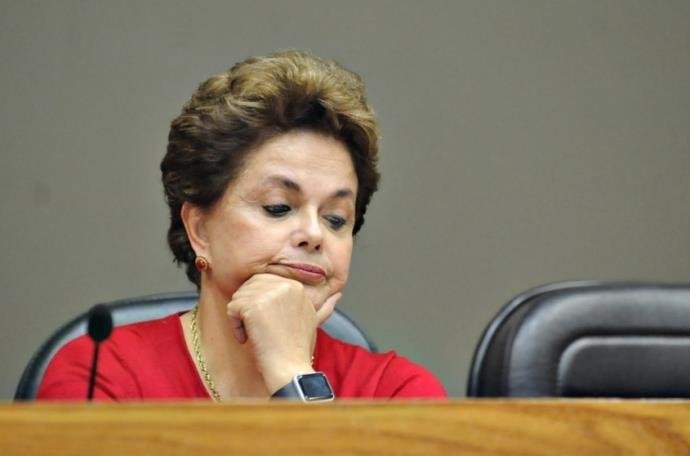 Dilma se defende de cr&iacute;ticas sobre recursos para o Museu Nacional em seu governo