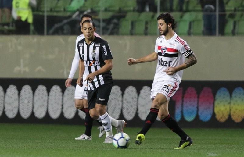 Tricolor n&atilde;o conseguiu suprir desfalques e foi superado por 1 a 0