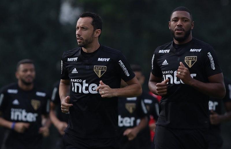 Nen&ecirc; volta ao time do S&atilde;o Paulo