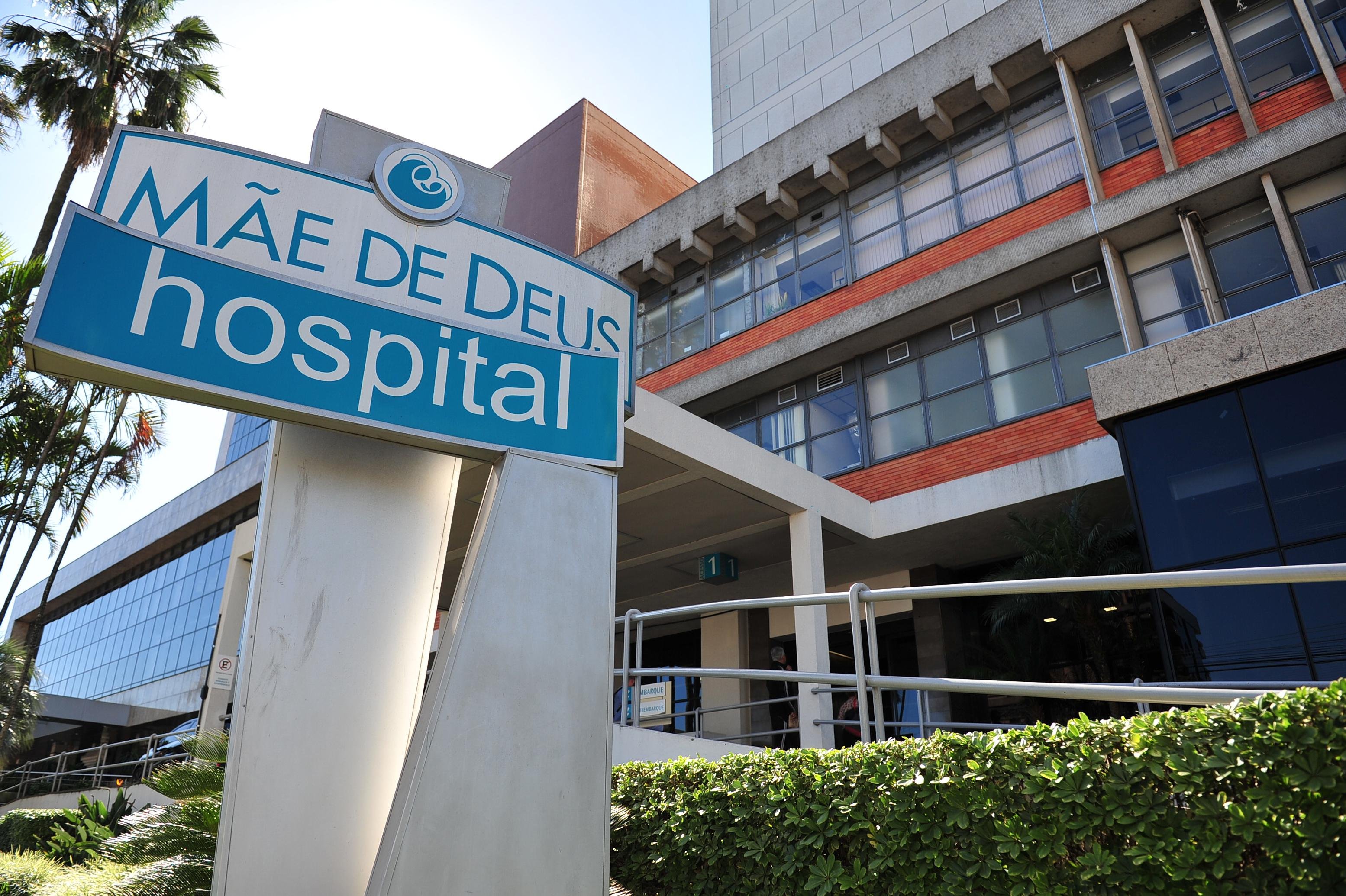 Hospital M&atilde;e de Deus terceiriza servi&ccedil;os e demite mais de 300 funcion&aacute;rios
