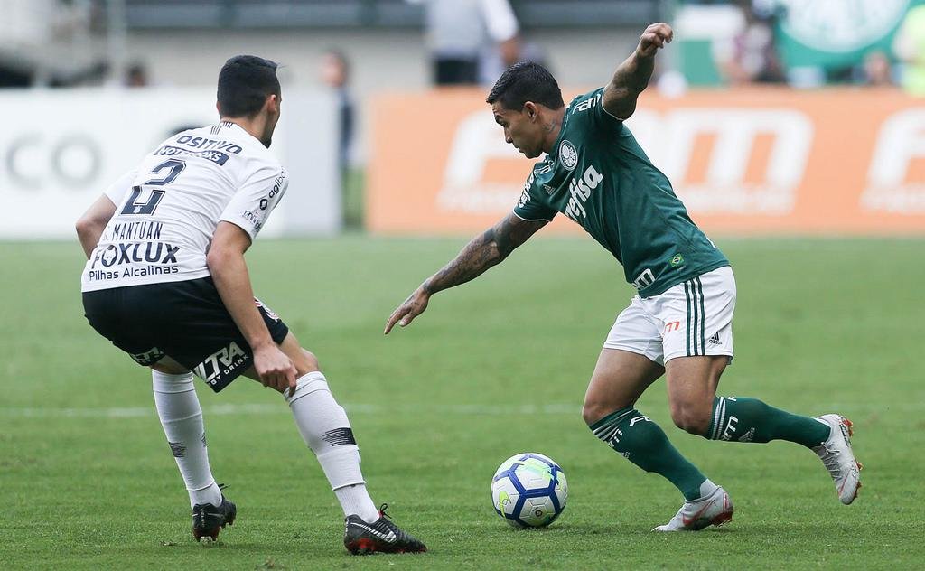 Time de Luiz Felipe Scolari chegou aos 46 pontos e ocupa o 3&ordm; lugar