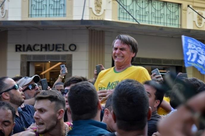 Bolsonaro passa bem ap&oacute;s nova cirurgia