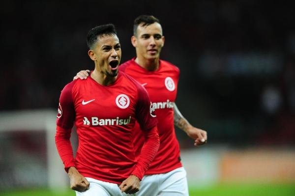 Lucca jogou 15 partidas com a camisa do Inter, marcou um gol e deu tr&ecirc;s assist&ecirc;ncias