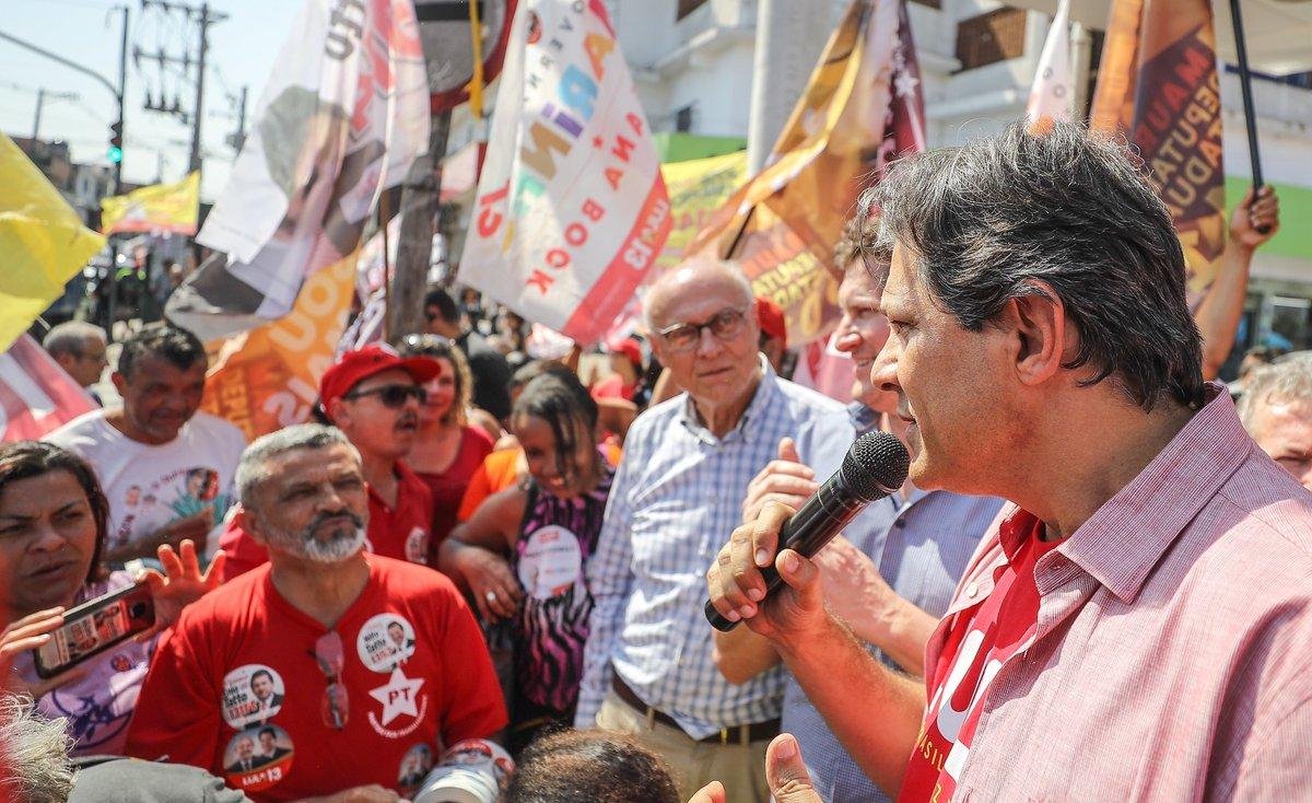 PT oficializa Fernando Haddad como candidato a presidente