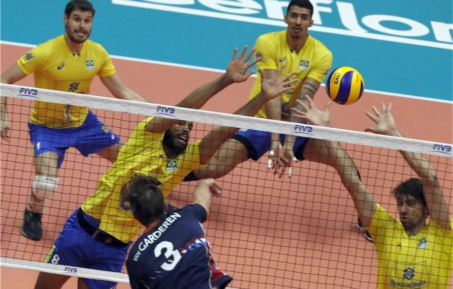 Brasil perdeu para a Holanda por 3 sets 1
