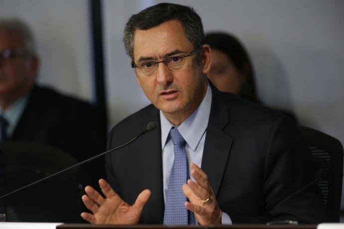Guardia ainda reiterou que aumento da competi&ccedil;&atilde;o no refino do combust&iacute;vel no Pa&iacute;s pode ser uma das alternativas para o fim do subs&iacute;dio