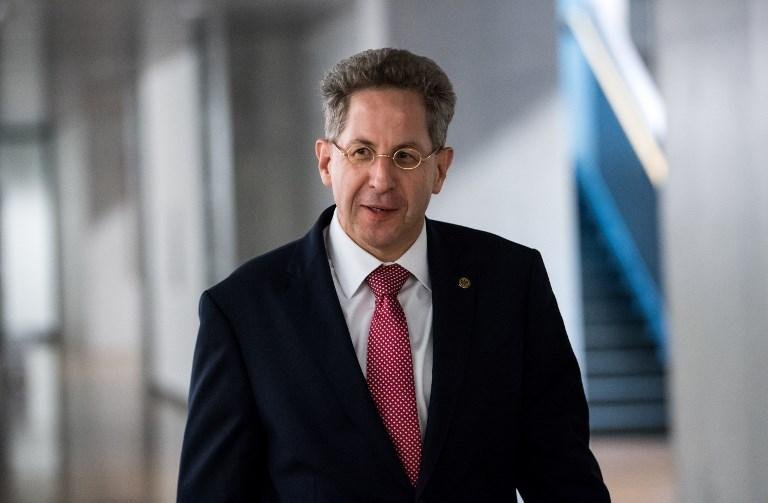 Apesar de ter sido destitu&iacute;do do cargo, Maa&szlig;en seguir&aacute; no Minist&eacute;rio do Interior