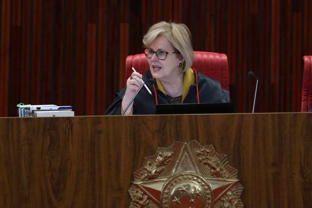 Ministra do TSE refutou cr&iacute;ticas sobre urnas eletr&ocirc;nicas