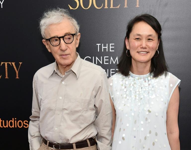 Soon-Yi Previn sai em defesa do marido, Woody Allen