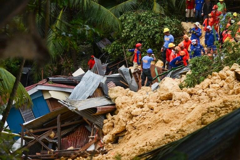 Delizamentos continuam ocorrendo em todo o pa&iacute;s ap&oacute;s a passagem do tuf&atilde;o Mangkhut