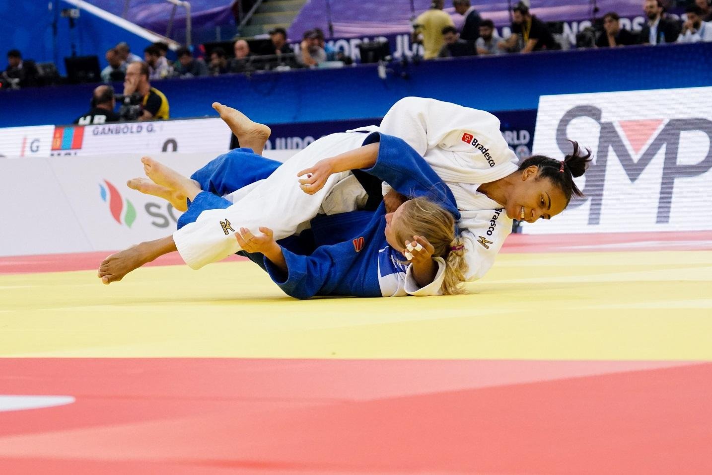 &Eacute;rika Miranda conqusitou sua quinta medalha em Mundiais