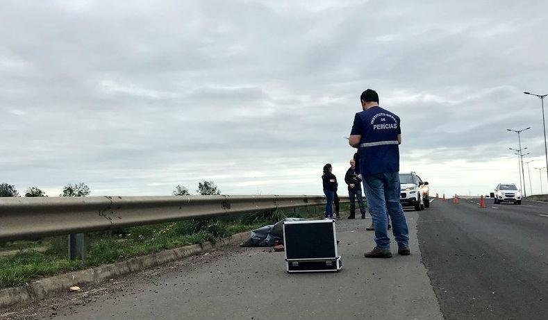 Corpo foi encontrado no km 11 da BR 448, entre Esteio e Canoas
