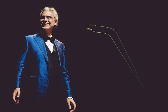 Turn&ecirc; comemora os 60 anos de vida de Bocelli e os 20 desde o lan&ccedil;amento original do &aacute;lbum &ldquo;Romanza&rdquo;
