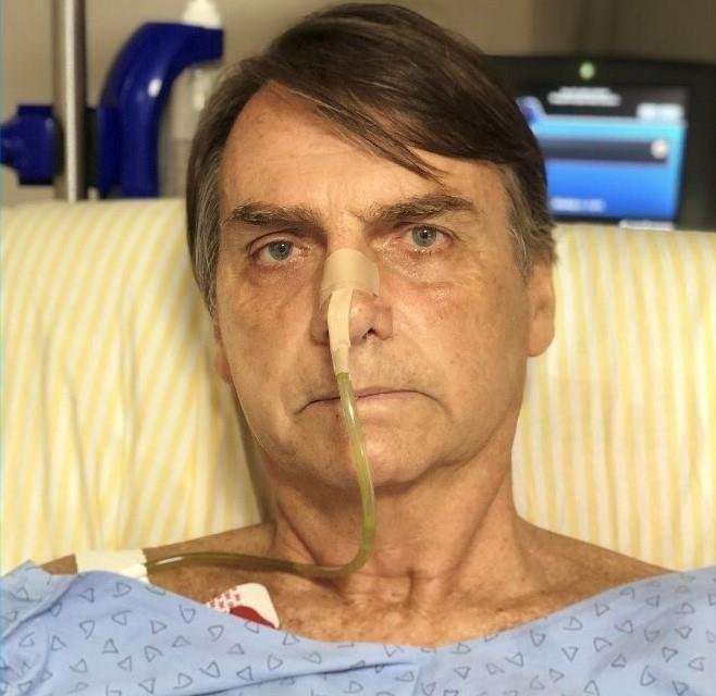 Bolsonaro tem melhora cl&iacute;nica progressiva, diz boletim m&eacute;dico