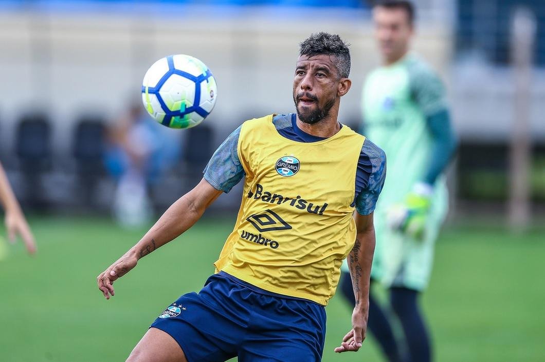 Advers&aacute;rio est&aacute; na zona do rebaixamento, mas n&atilde;o perde h&aacute; quatro partidas