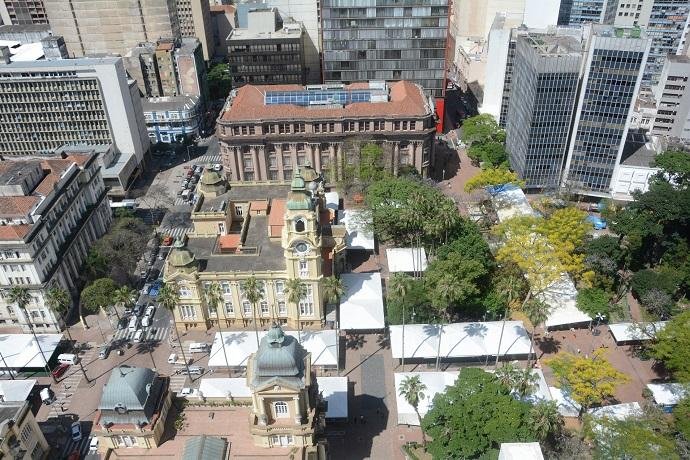 Estrutura do evento come&ccedil;a a ser montada na Pra&ccedil;a da Alf&acirc;ndega em 12 de outubro