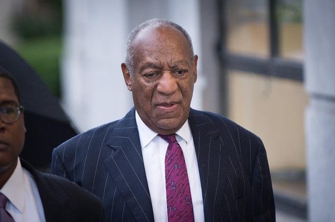 Bill Cosby &eacute; condenado a uma pena de tr&ecirc;s a 10 anos pris&atilde;o por agress&atilde;o sexual