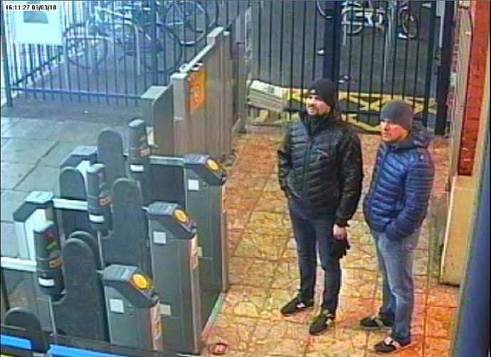 Suspeitos foram entrevistados pelo canal russo RT e afirmaram que visitaram Salisbury, onde Skripal morava, como turistas