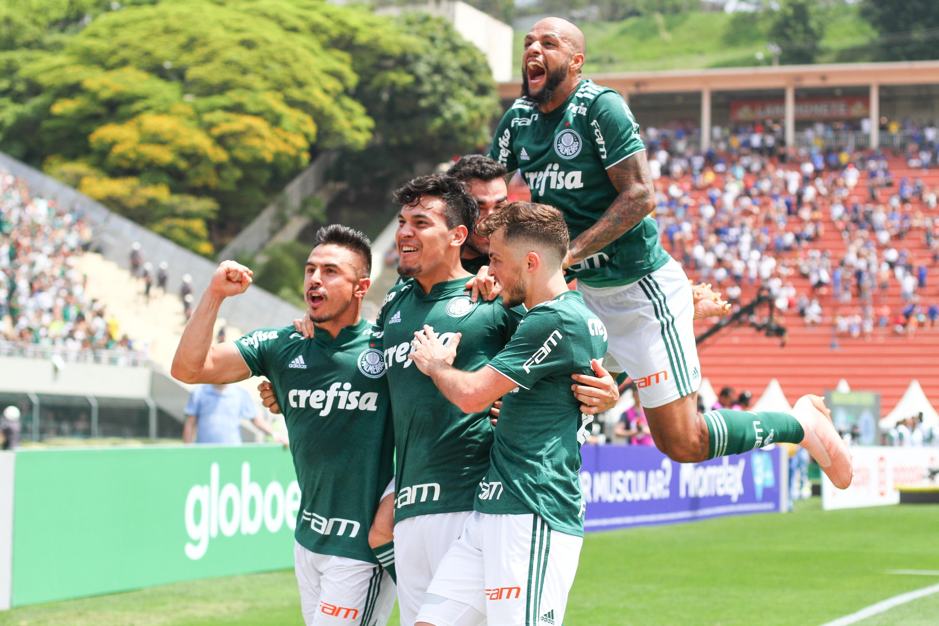 Palmeiras venceu o Cruzeiro, por 3 a 1, no Pacaembu