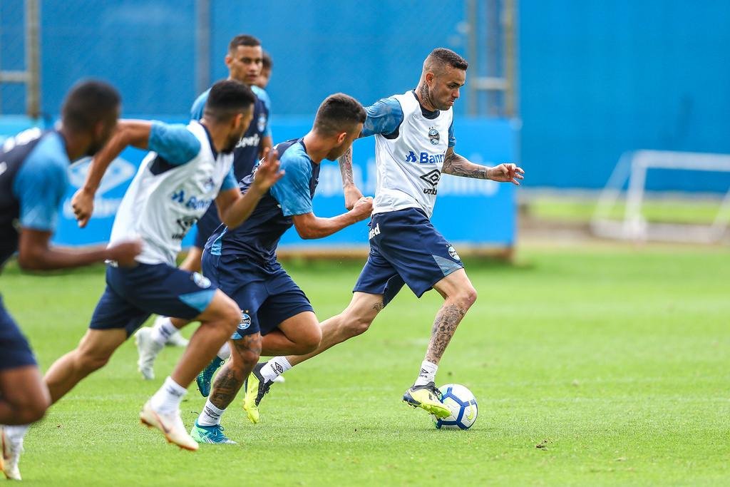 Parte aberta do treino teve trabalho t&eacute;cnico com equipes de oito jogadores
