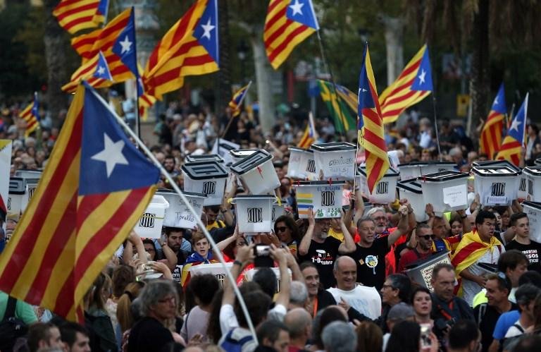 Catalunha celebra anivers&aacute;rio do referendo de independ&ecirc;ncia 