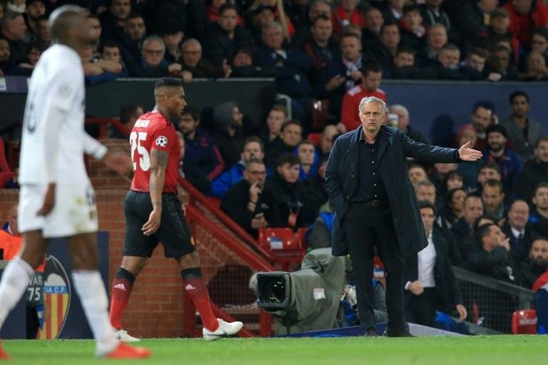 Manchester United empatou com o Valencia em casa
