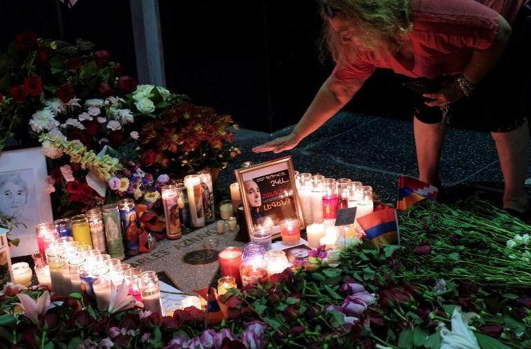 Cantor ser&aacute; homenagem em Paris nesta sexta-feira