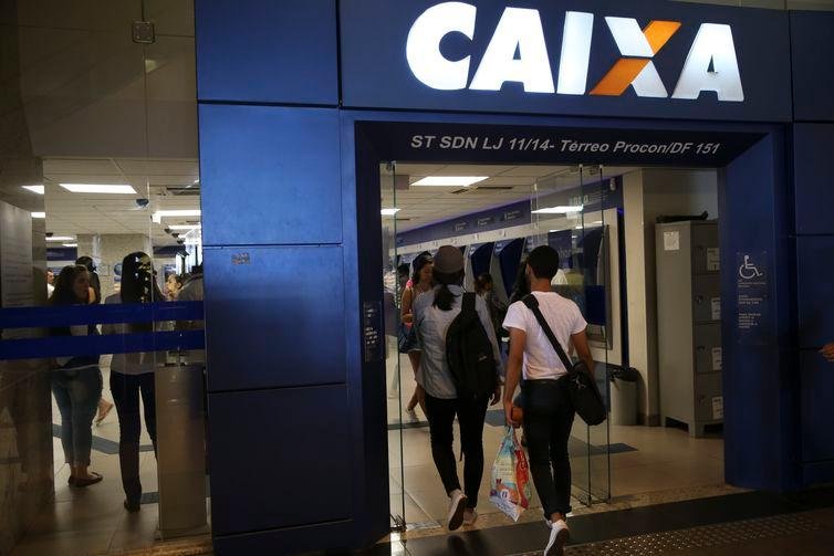 Dinheiro do PIS pode ser recebido nas ag&ecirc;ncias da Caixa Econ&ocirc;mica Federal