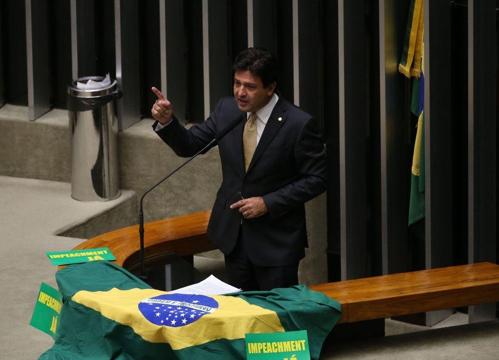 Deputado federal Luiz Henrique Mandetta comentou sobre a sa&iacute;da de Cuba do programa Mais M&eacute;dicos