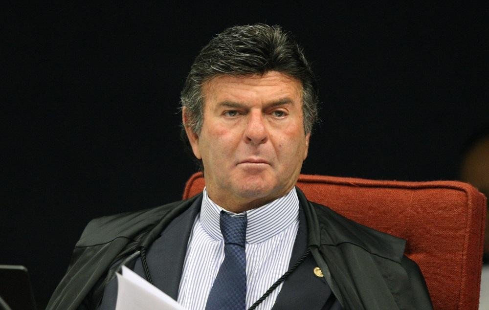 Ministro Luiz Fux salientou que gravidez n&atilde;o pode trazer preju&iacute;zo para mulheres que concorrem vagas no servi&ccedil;o p&uacute;blico