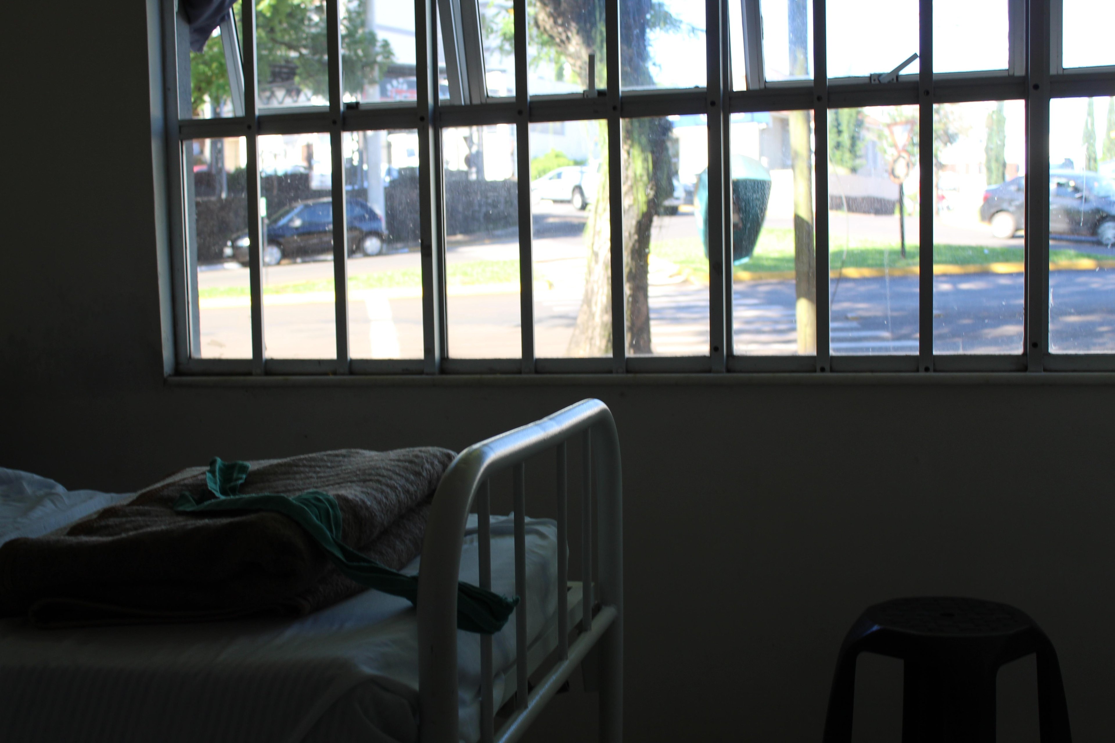 A unidade conta com 32 leitos e recebe pacientes de toda a regi&atilde;o