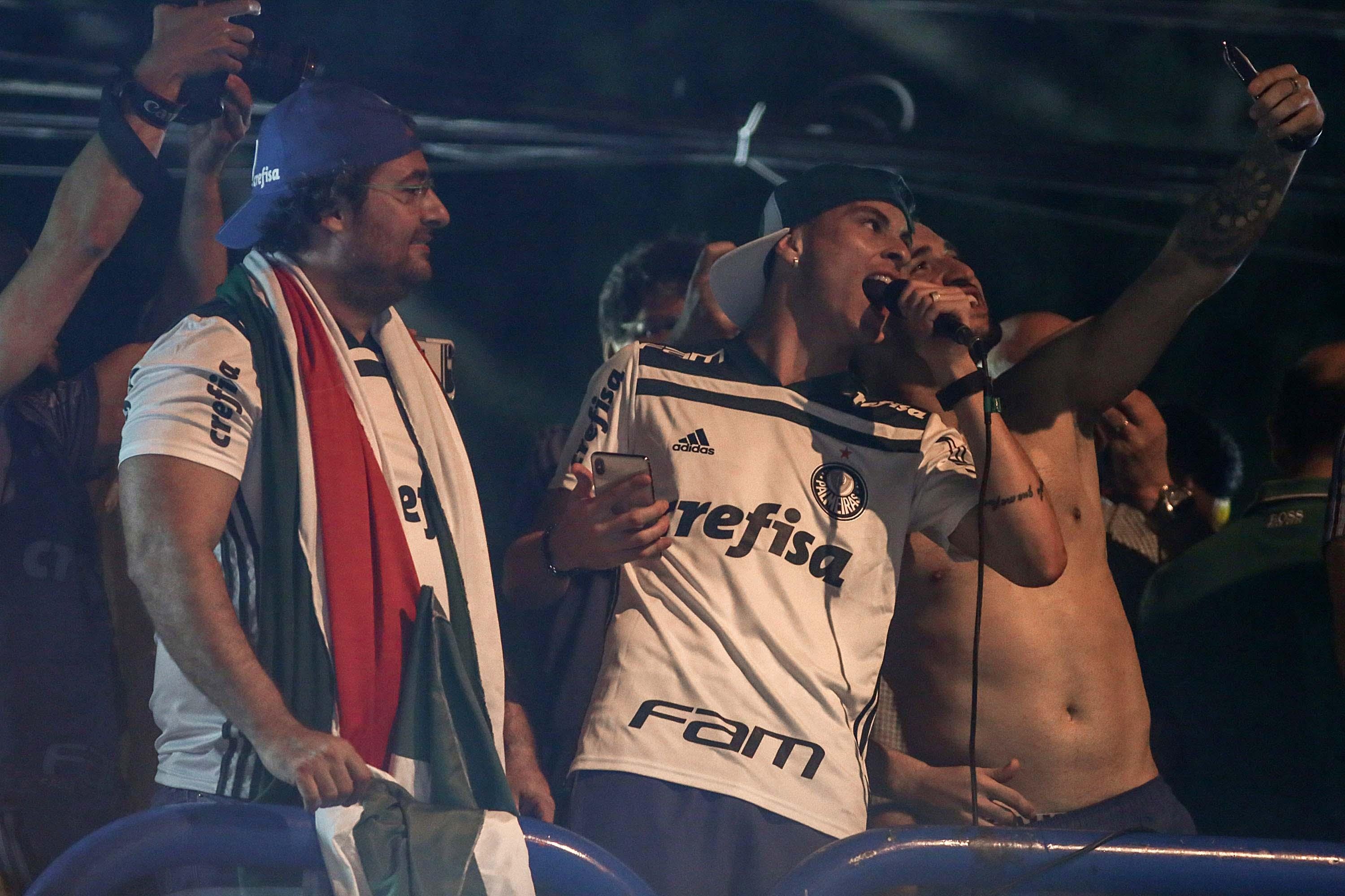 Palmeiras comemora o t&iacute;tulo brasileiro com a torcida em S&atilde;o Paulo 