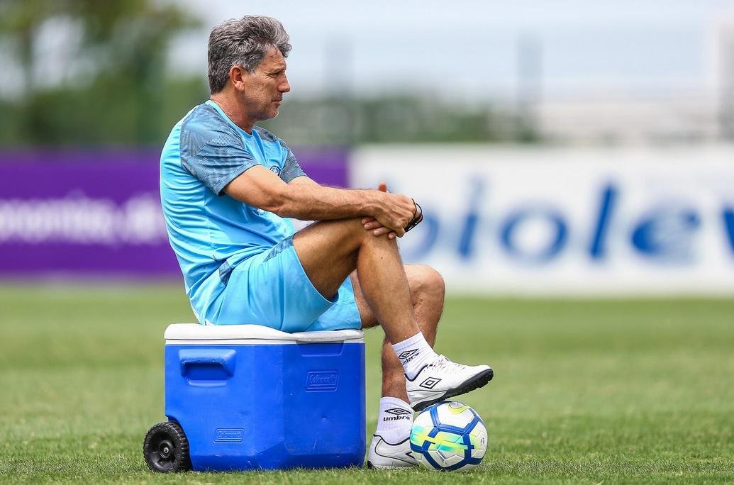 Indefini&ccedil;&atilde;o com Renato impede Gr&ecirc;mio de pensar em 2019
