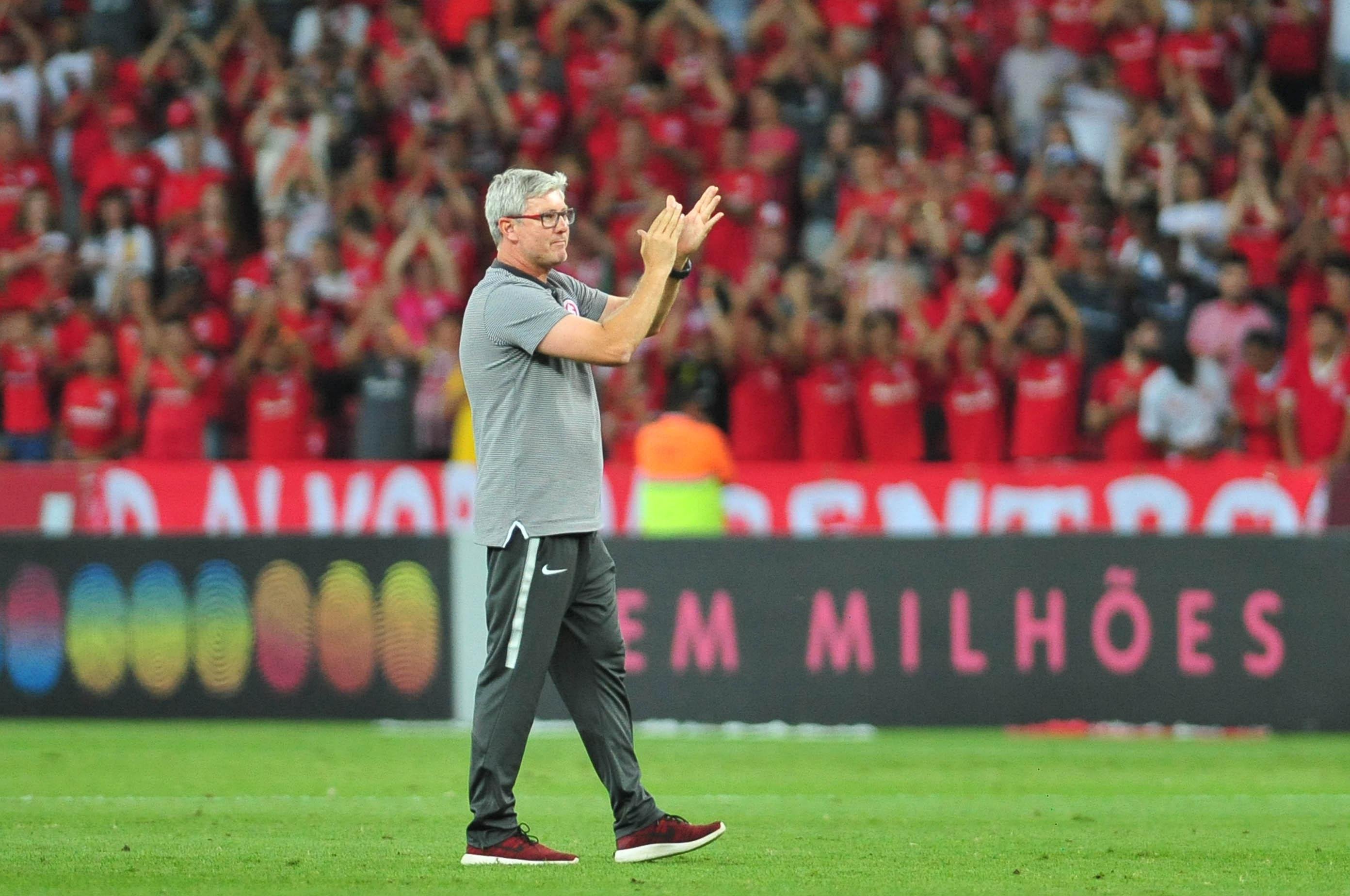 Odair poder&aacute; comandar o time no Durival de Brito, diante do Paran&aacute; 