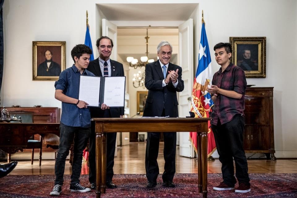 Presidente chileno, Sebasti&aacute;n Pi&ntilde;era, promulgou nesta quarta-feira a Lei de Identidade de G&ecirc;nero