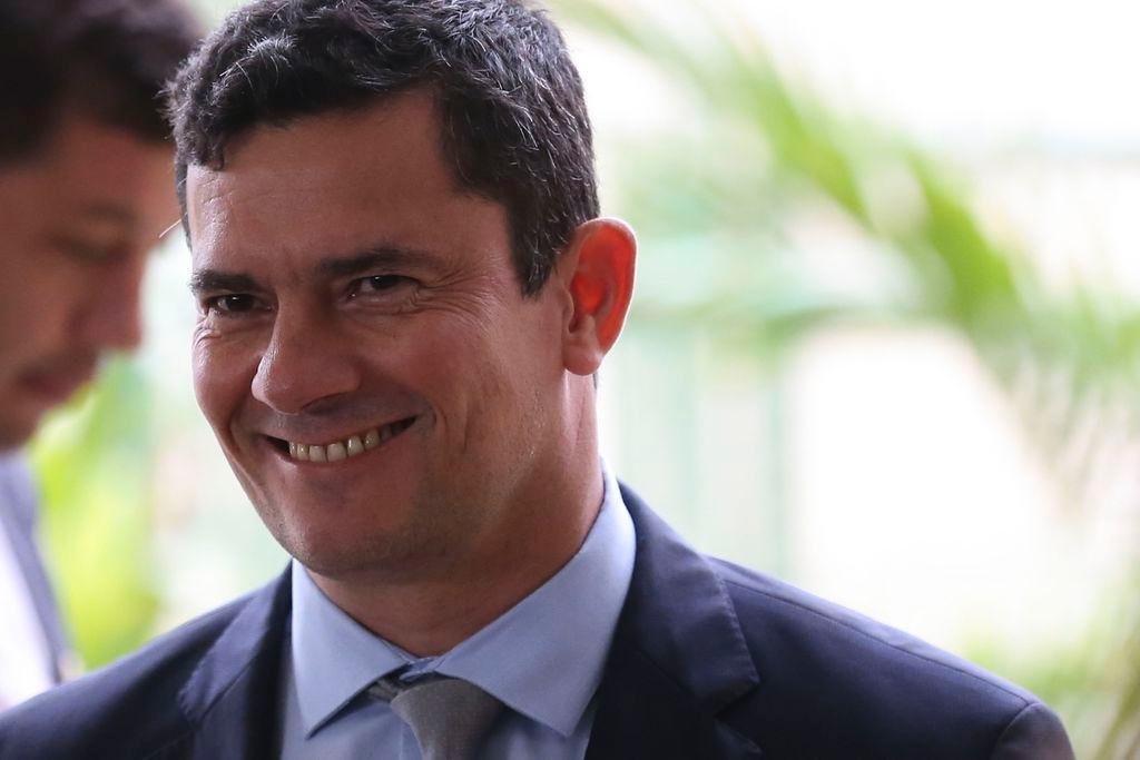 Leonel &eacute; coordenador da &aacute;rea de investiga&ccedil;&atilde;o da Receita Federal, com forte atua&ccedil;&atilde;o na Opera&ccedil;&atilde;o Lava Jato