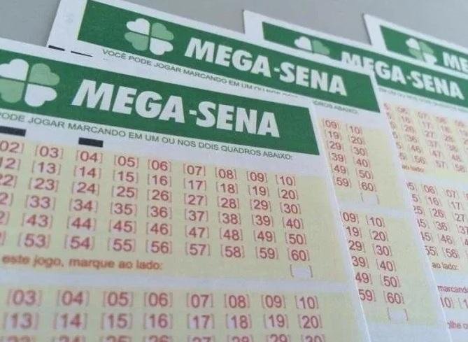 Mega-Sena acumula e pr&ecirc;mio vai a R$ 10 milh&otilde;es 