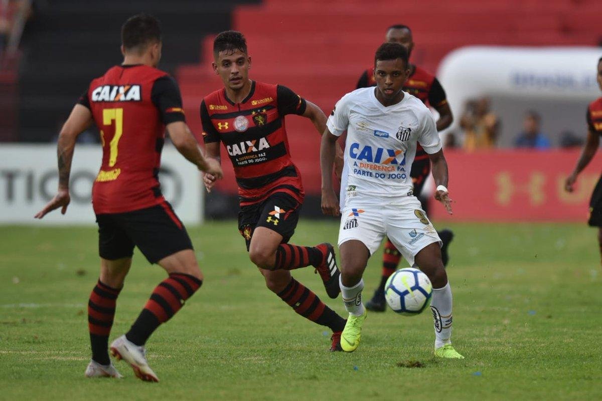 Time fez o dever de casa, mas necessitava de resultados paralelos para escapar