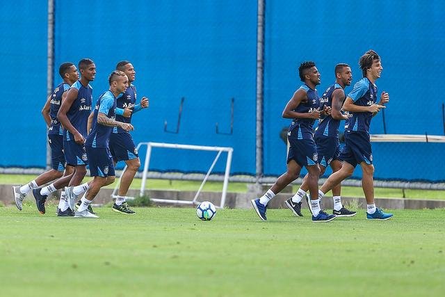 Renato evita dar nomes de refor&ccedil;os, mas quer Gr&ecirc;mio fortalecido em 2019