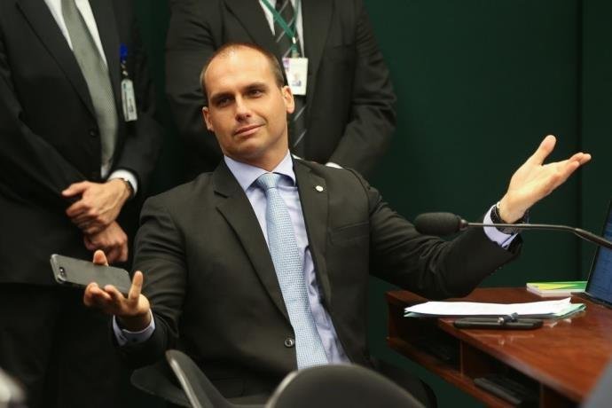 Eduardo e Joice se desentenderam em troca de mensagens