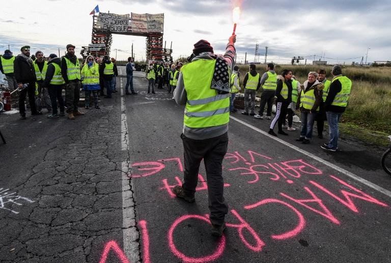 Desde outubro, franceses v&atilde;o &agrave;s ruas contra aumento do custo de vida e impostos sobre combust&iacute;veis