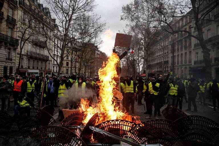 Manifesta&ccedil;&atilde;o dos coletes amarelos registrou 1.723 deten&ccedil;&otilde;es na Fran&ccedil;a