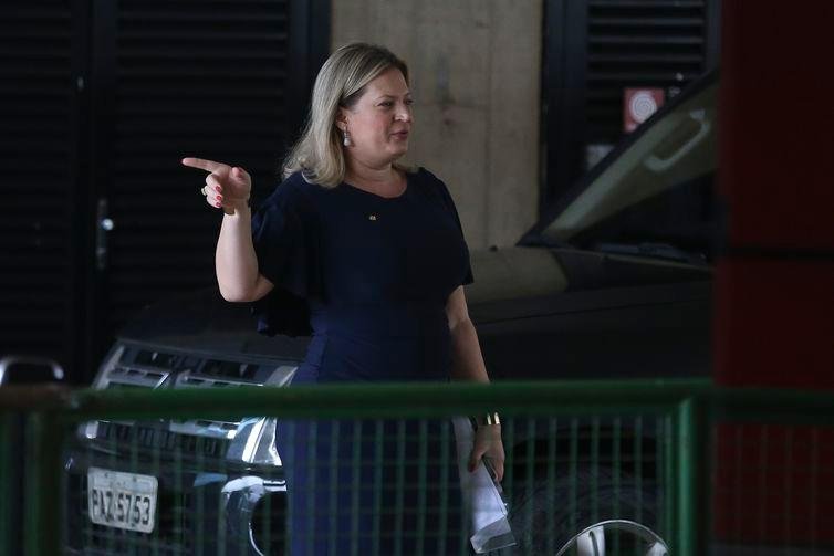 Deputada eleita por S&atilde;o Paulo exaltou "brilho do momento" na diploma&ccedil;&atilde;o de Bolsonaro